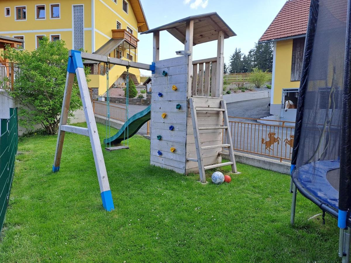 Urlaub Am Bauernhof Familie Kitting Vila Vorau Exterior foto